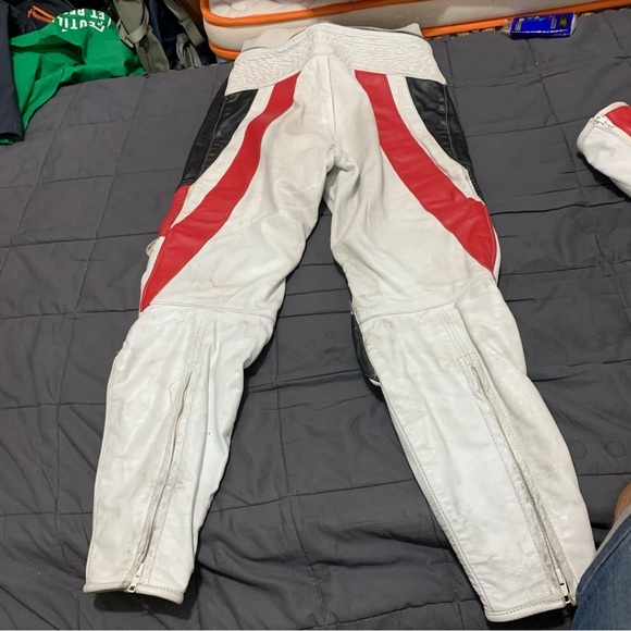 Women’s White red protective gear Akoury leather biker suit with protection 2 pc - Picture 7 of 17